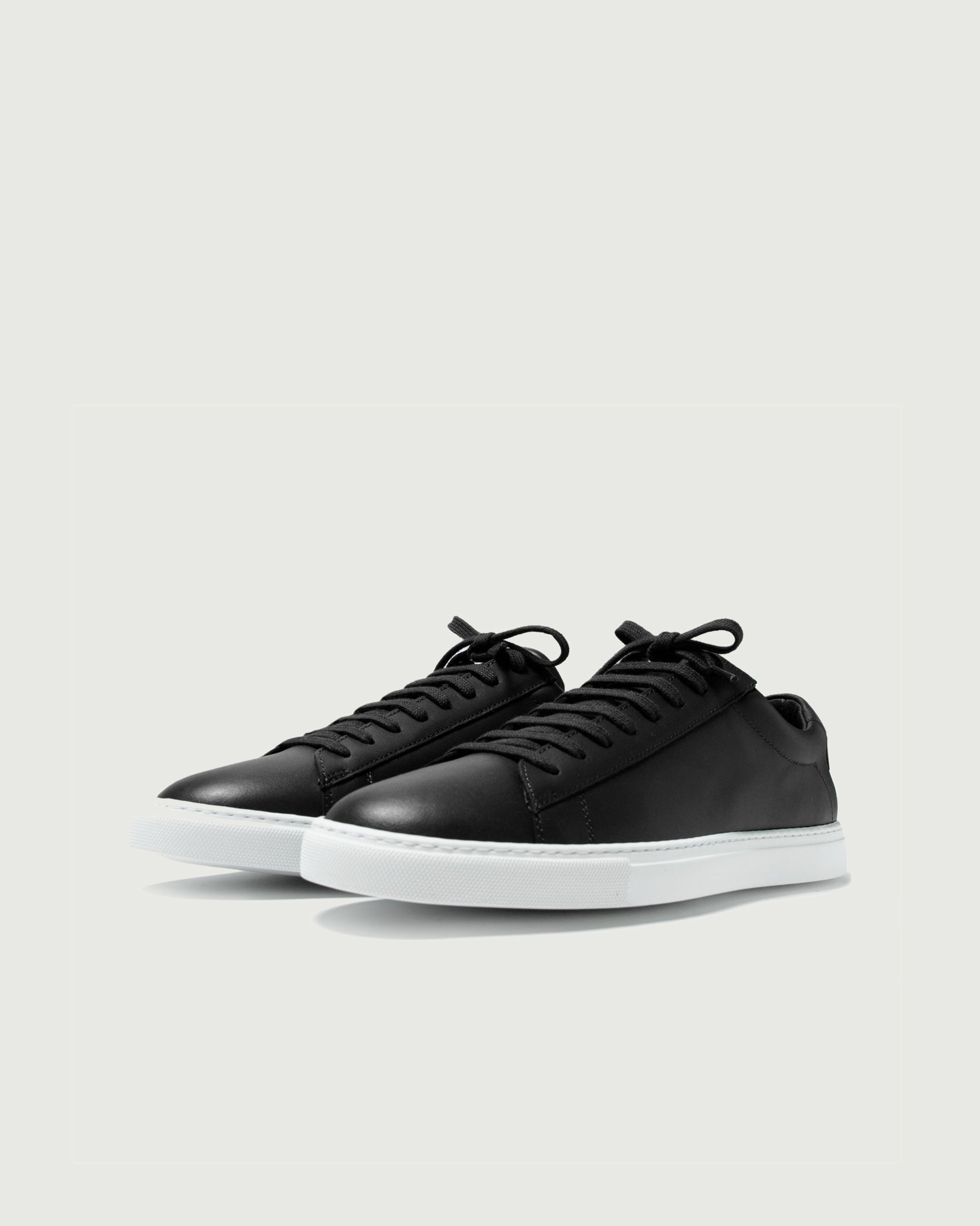Low 1 | Black (Orthopedic) - Image 2