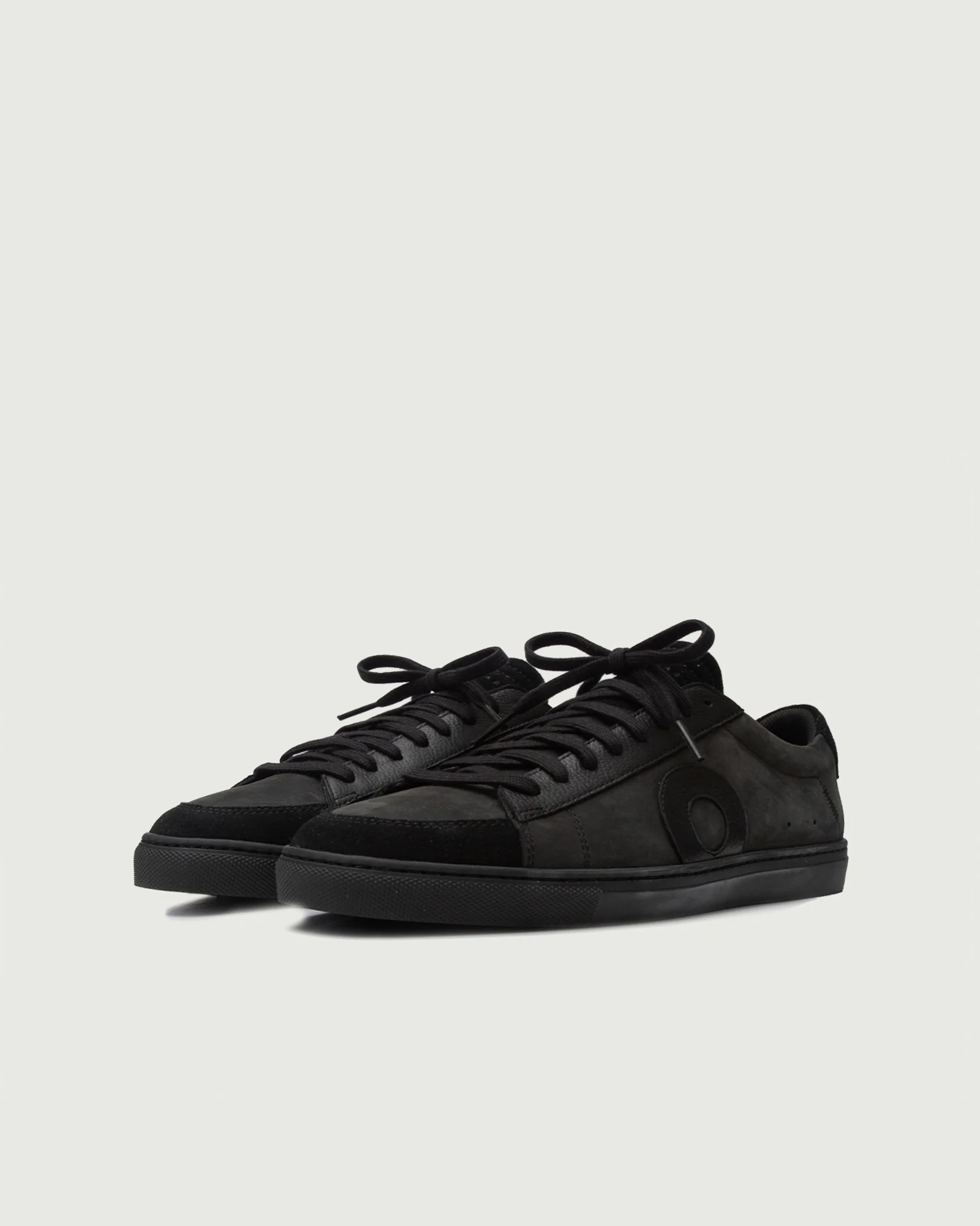 Low 1 | Anthracite - Image 2