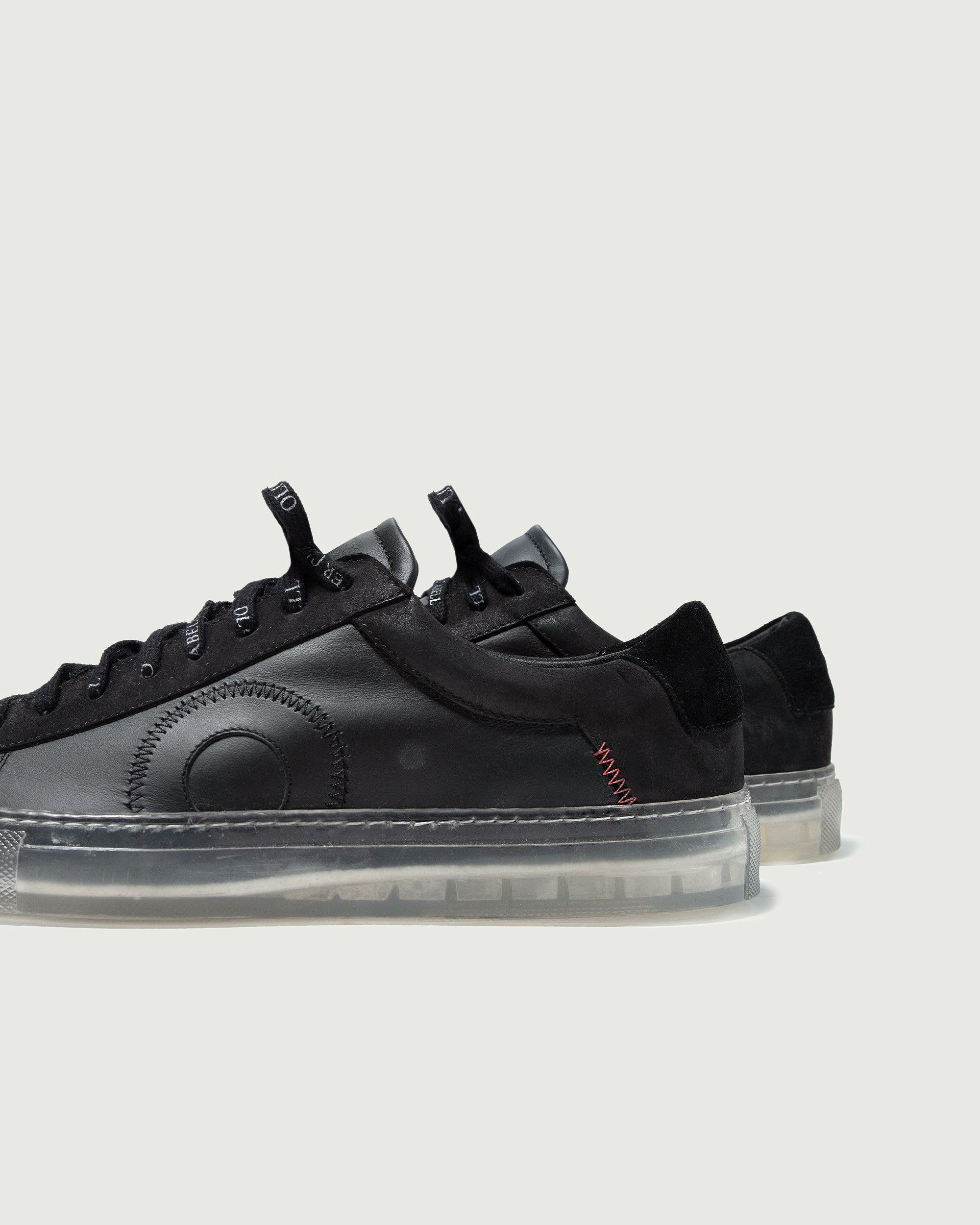 Low 1 | Black Ghost - Image 3