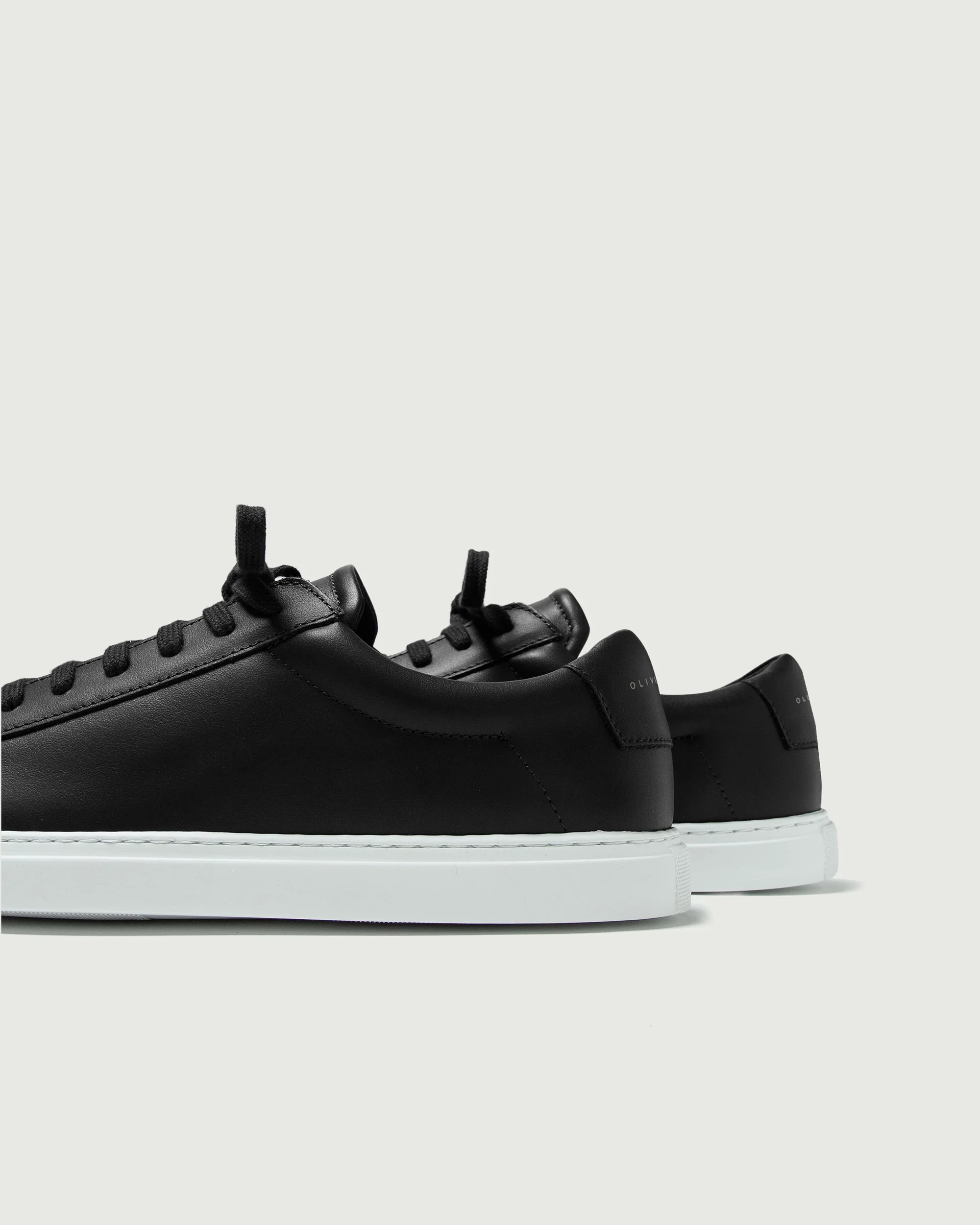 Low 1 | Black - Image 3